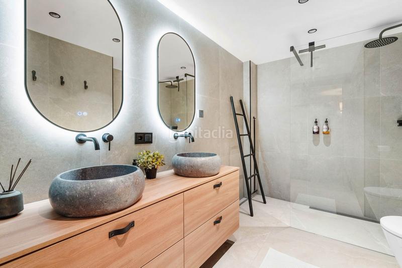 Foto bd86f779-1f9d-497e-b7ff-a5c0a2c4cf08. Apartamento en Puerto Banús Marbella