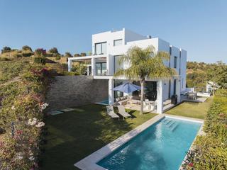 Towny house in Cabopino - Artola