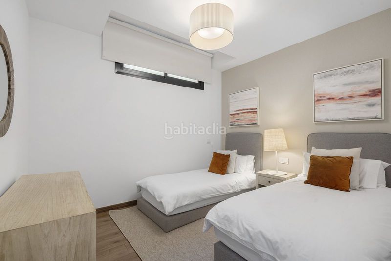 Foto e5ff2ede-4b4c-4fd2-bfa7-802083a873ae. Casa bifamiliare con piscina in Cabopino - Artola Marbella