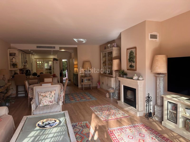 Foto 52224940-cbb6-4cd5-a09e-f07d6ef1b8db. Casa a schiera in calle de calomela 7 in Nagüeles Alto Marbella