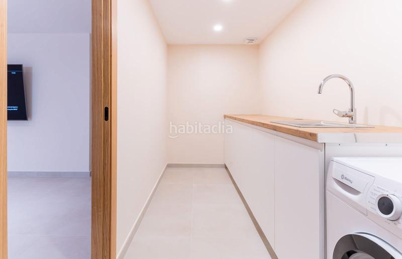 Foto f99e2505-d325-41f7-91ff-2a275772c10b. Casa adosada en n/a en Nueva Atalaya Estepona