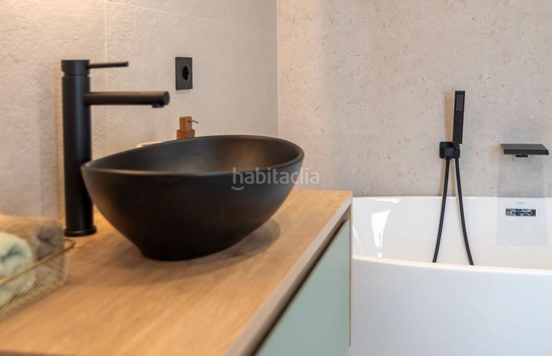 Foto b07c7d9a-f02e-4127-a303-db7767328e98. Reihenhaus in n/a in Nueva Atalaya Estepona