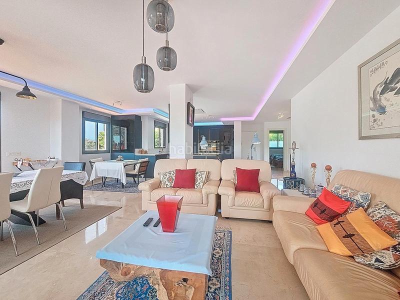 Foto 833e83fe-c5d4-44bf-b07f-ff4175df56b0. Apartament amb piscina a Manilva pueblo Manilva