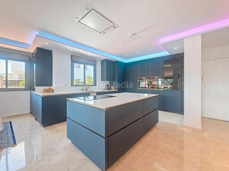 Foto 85d954d4-7a29-462b-89d0-f5fca8d43c41. Apartament amb piscina a Manilva pueblo Manilva