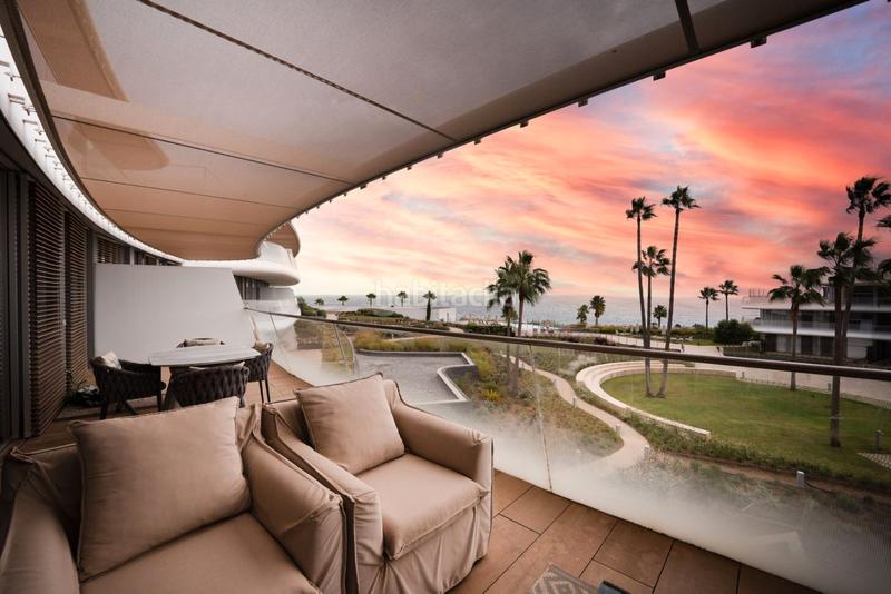 Foto a387f694-2b47-43d1-981e-c0c40618fe3f. Apartment with pool in Guadalobón Estepona