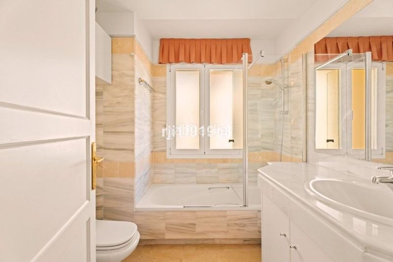 Foto 62c88615-0fab-4ce9-bc5d-f27acc092862. Apartament a avenida de las cumbres 9a a Elviria Marbella