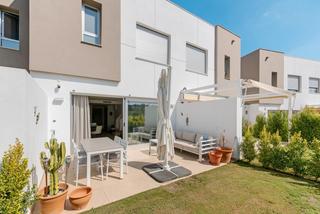 Maison jumelée à Estepona Golf