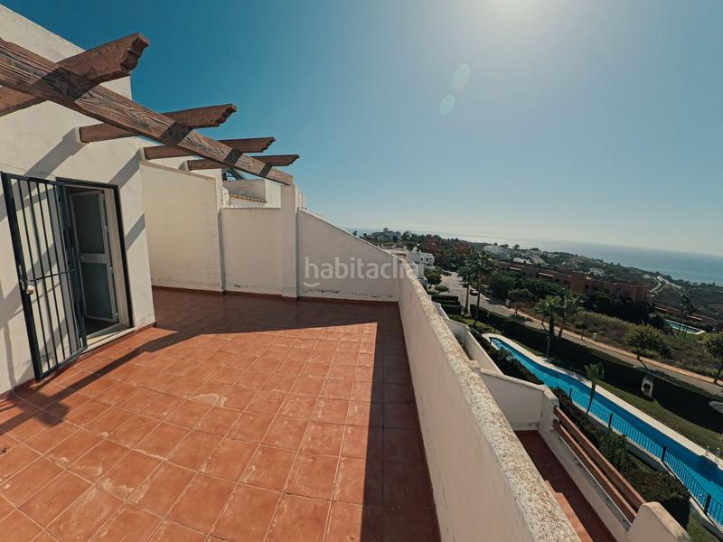 Foto 7fe20e07-d77d-4082-a496-9a321f8b0a20. Reihenhaus mit pool in Chullera Manilva