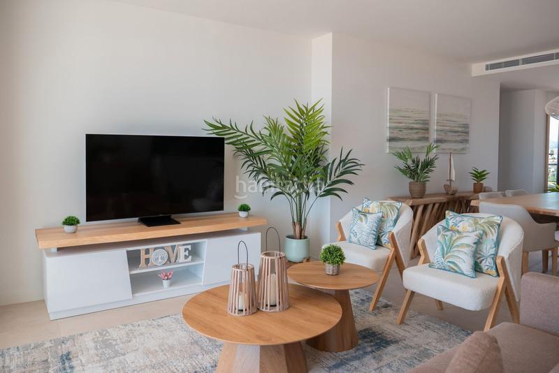 Foto 67d5ddf2-45c2-4695-b680-03b83667f4a4. Apartamento en calle concha méndez 14 en bahía de Casares Casares