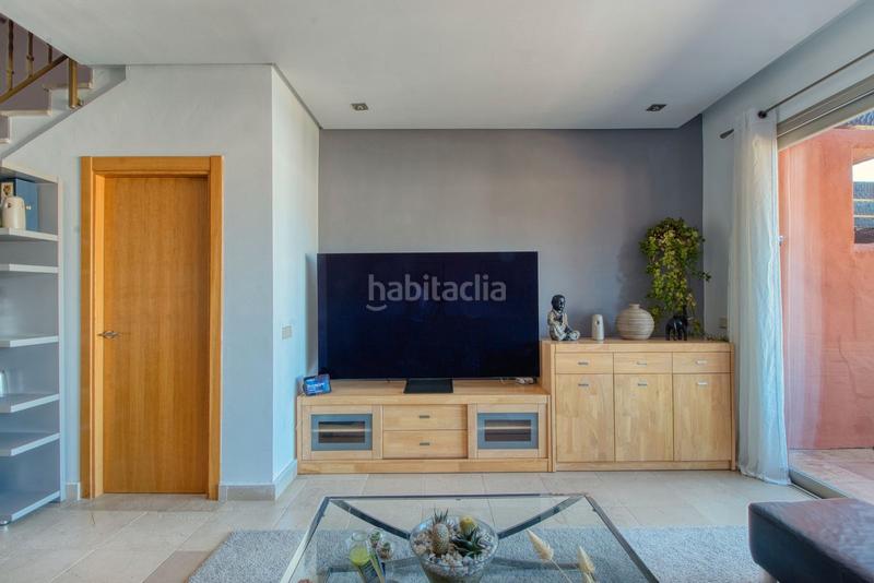 Foto cb53f270-27f7-42b6-b799-acab1b3a7cf9. Casa a schiera in avenida sierra nevada 20 in Chullera Manilva