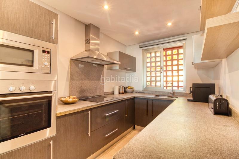 Foto 433e7318-23e8-48cc-b5b3-b3ced88acbbd. Casa adosada en avenida sierra nevada 20 en Chullera Manilva