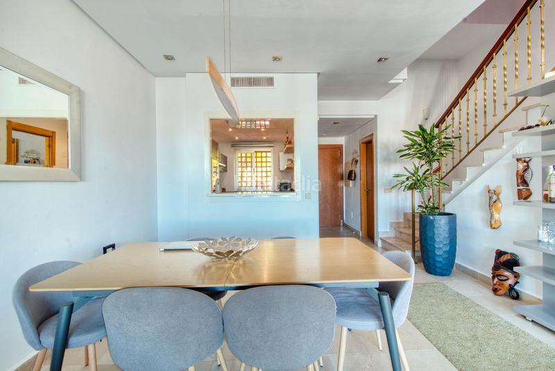 Foto fa53cc1c-1962-408d-948d-31df2e07ada7. Casa adossada a avenida sierra nevada 20 a Chullera Manilva