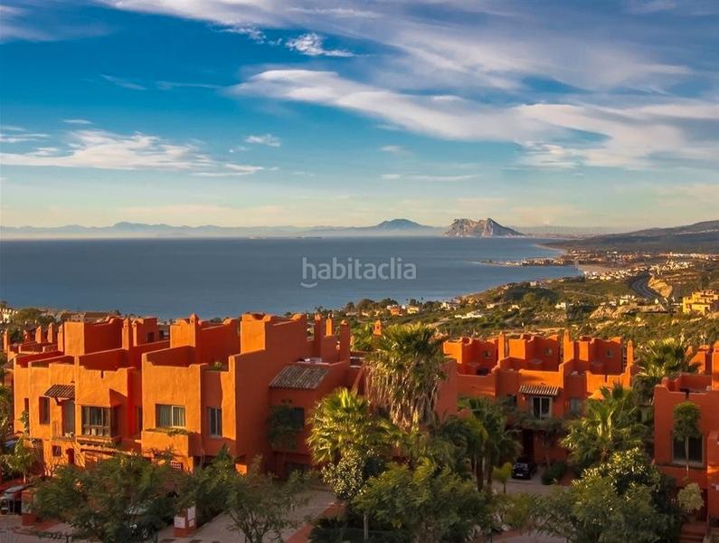 Foto 7ff4a25c-f5ee-455a-87f7-c44dc66c4b05. Maison jumelée dans avenida sierra nevada 20 dans Chullera Manilva