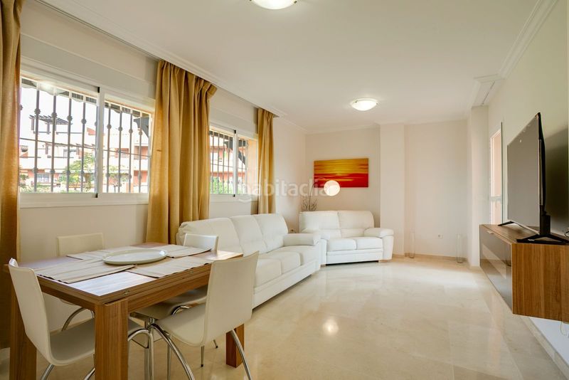 Foto a6855ef5-4559-4f56-97f7-7541d0999991. Apartament amb piscina a Casares pueblo Casares