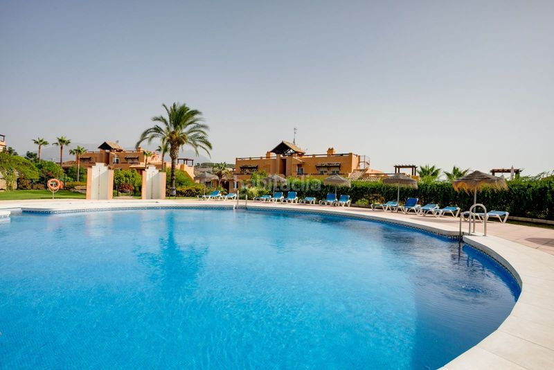 Foto e663a2a0-271b-4984-90cd-d0a6613d0b9f. Apartament amb piscina a Casares pueblo Casares