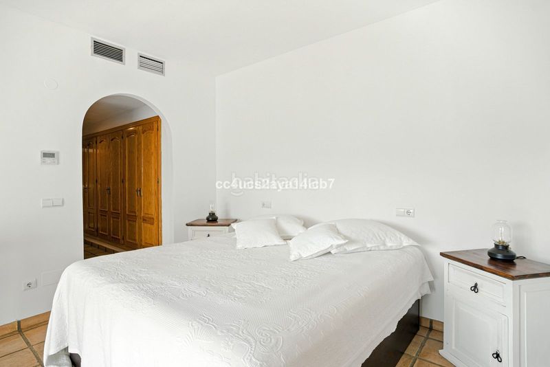 Foto 72cb529f-4aac-48d0-9452-50ffcdded54a. Casa aparellada a Riviera del Sol Mijas