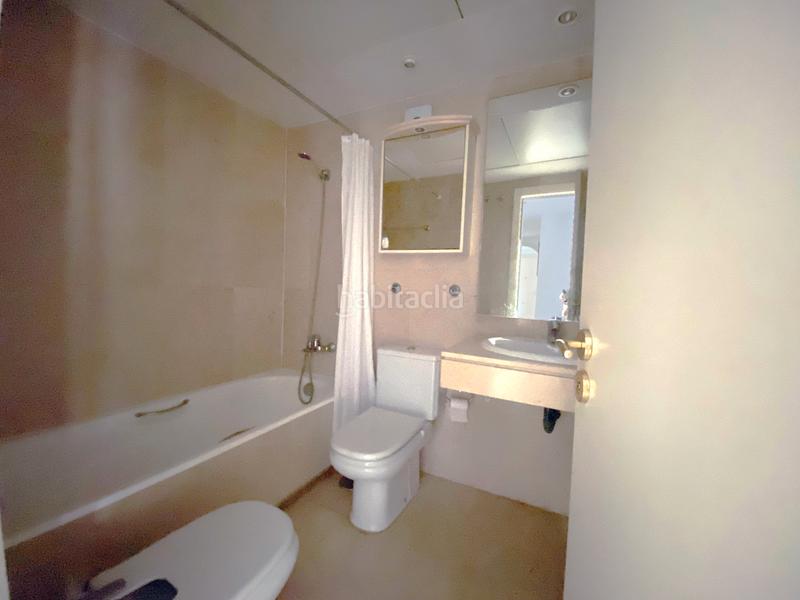 Foto be79c572-eee8-4f0e-b094-3e5f1f5cdd15. Apartament a n-340 147 a Puerto de la Duquesa Manilva