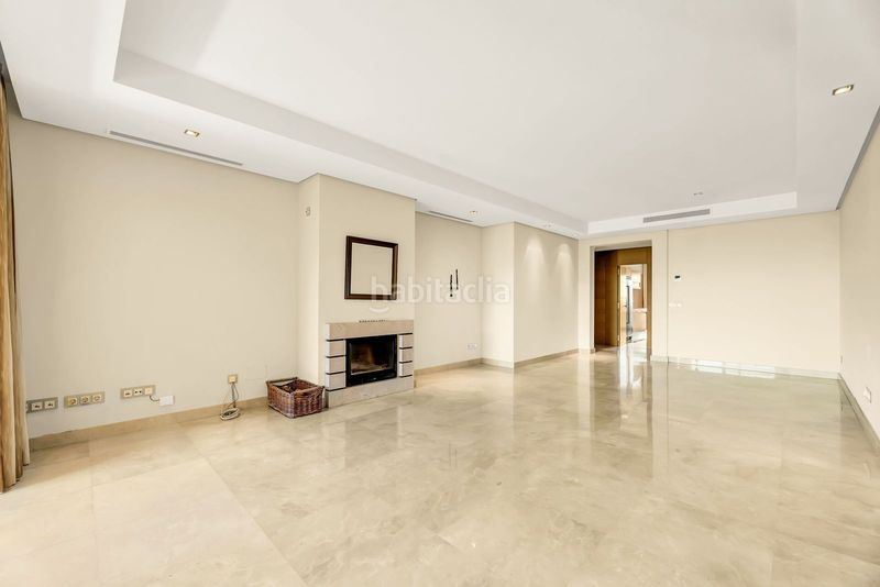 Foto 71c057de-9322-44d6-897c-e24236394cc5. Apartament a avenida tomás pascual 41 a La Quinta Benahavís