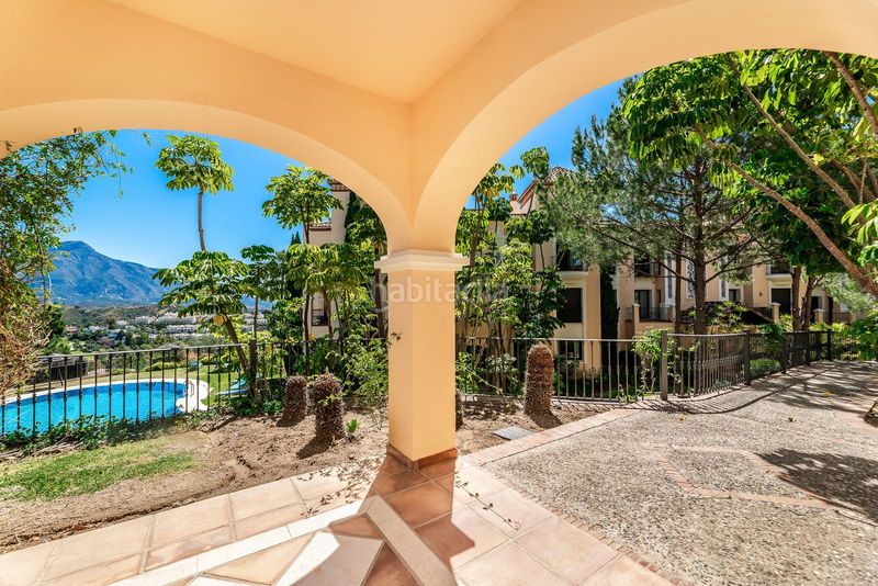 Foto a59bd7dc-761d-4ba5-846a-0028e84d259e. Apartament a avenida tomás pascual 41 a La Quinta Benahavís