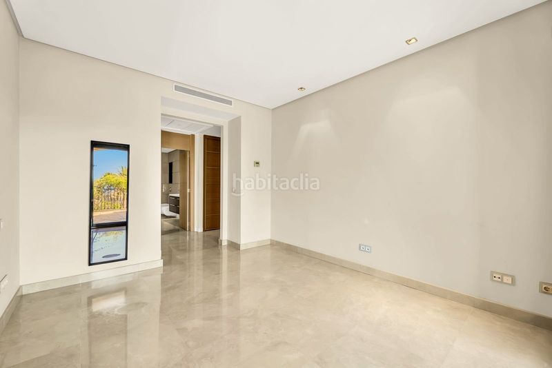 Foto d19d901f-35e2-44b9-9247-cd6b19f2cddd. Apartament a avenida tomás pascual 41 a La Quinta Benahavís
