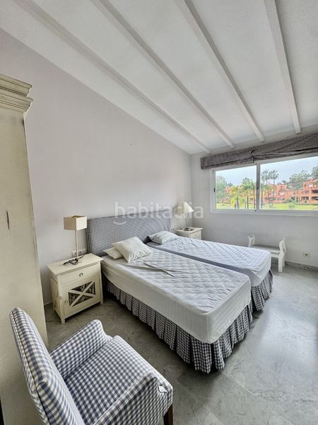 Foto d05996a5-8c99-43d5-b136-37d50eb96beb. Dachwohnung in avenida de los andaluces 37 in Casasola Estepona