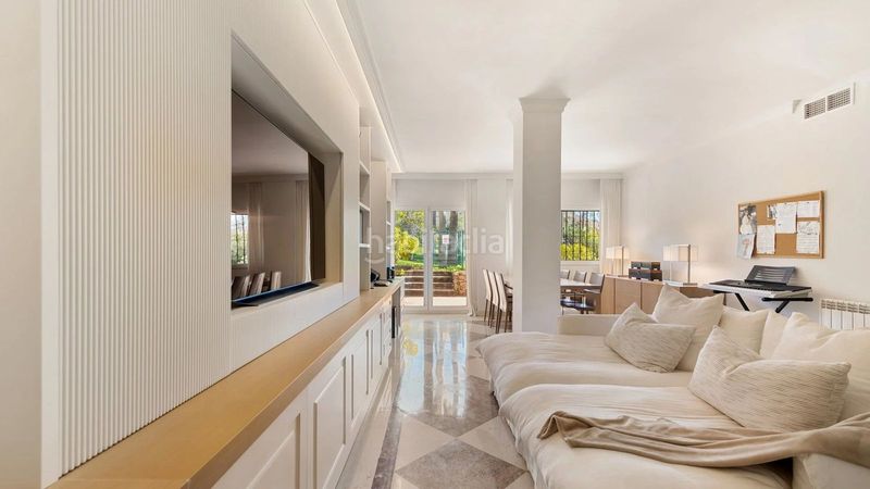Foto a77a4d75-6b22-40e3-b341-ec4b8296b435. Apartament a calle sierra cazorla 77 a lomas de Marbella club Marbella