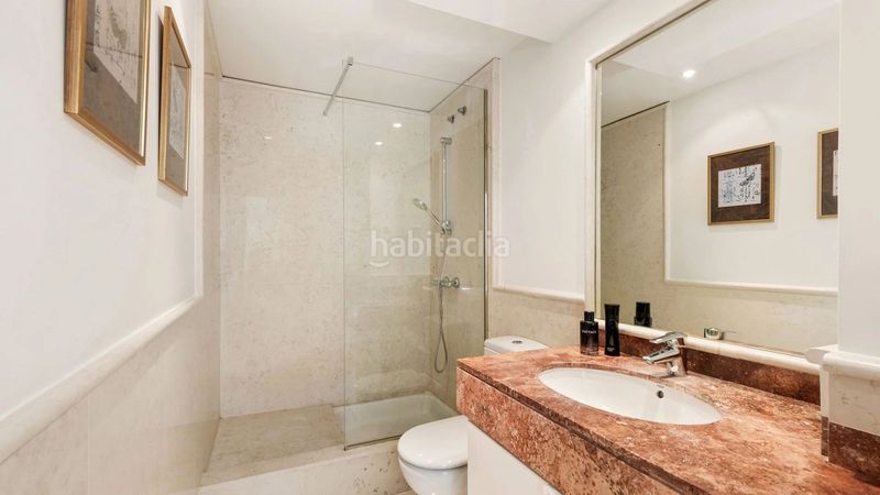 Foto b09ef910-369a-46f7-bb9d-1cc7bc6590a6. Apartament a calle sierra cazorla 77 a lomas de Marbella club Marbella