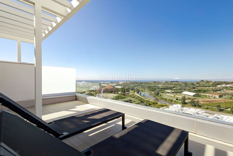 Foto 58313916-1841-4e37-9987-93b376bbf1a2. Apartament a calle real 64 a Centro Estepona