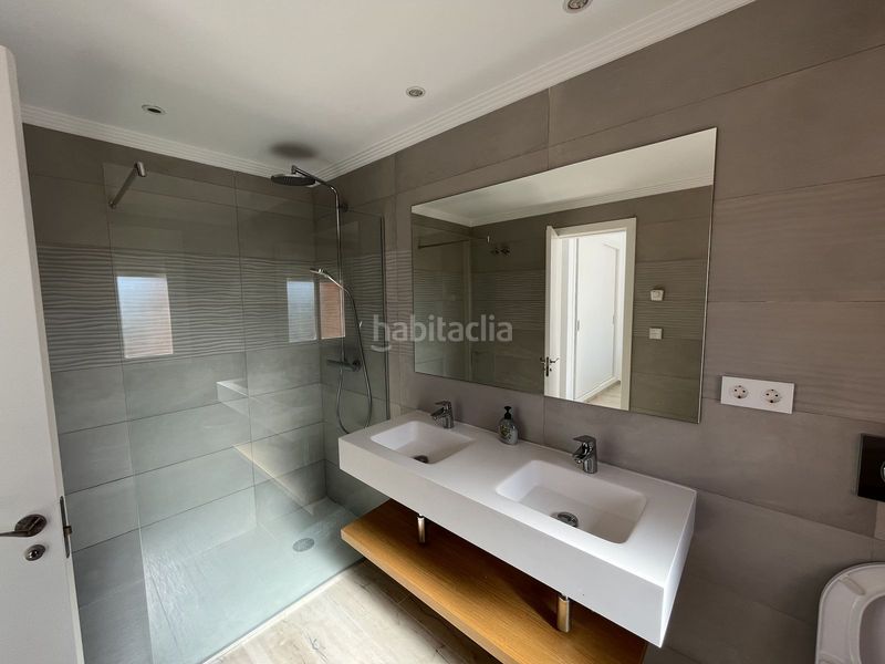 Foto 48706ecd-8845-440b-b268-4108ea81732b. Maison jumelée dans calle felisa de cortes 8d dans La Alquería Benahavís