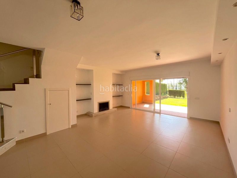Foto 53d31bb6-f35f-4066-86f8-1814790917c2. Maison jumelée dans calle felisa de cortes 8d dans La Alquería Benahavís