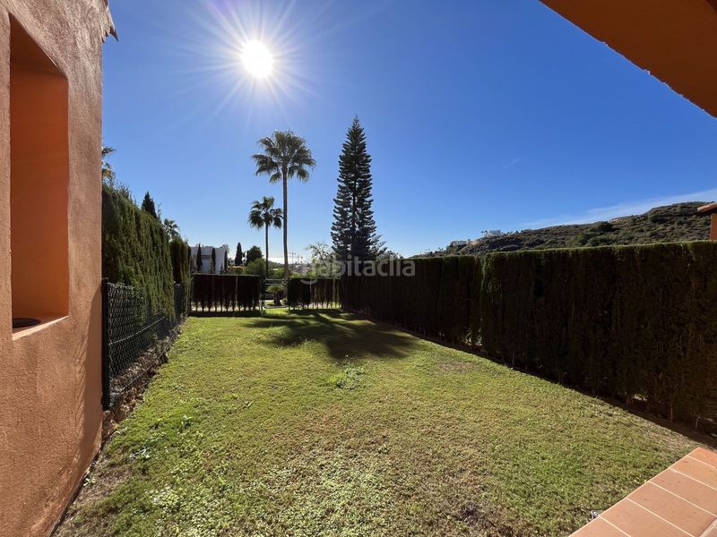 Foto 626f711e-a2c4-44ae-88ae-480193e4abcb. Maison jumelée dans calle felisa de cortes 8d dans La Alquería Benahavís