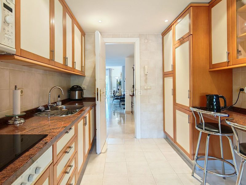 Foto 6c857fdb-d6f4-49e4-8bd3-a0f8af797561. Appartement in urbanización golf Río Real 1d in Río Real Marbella