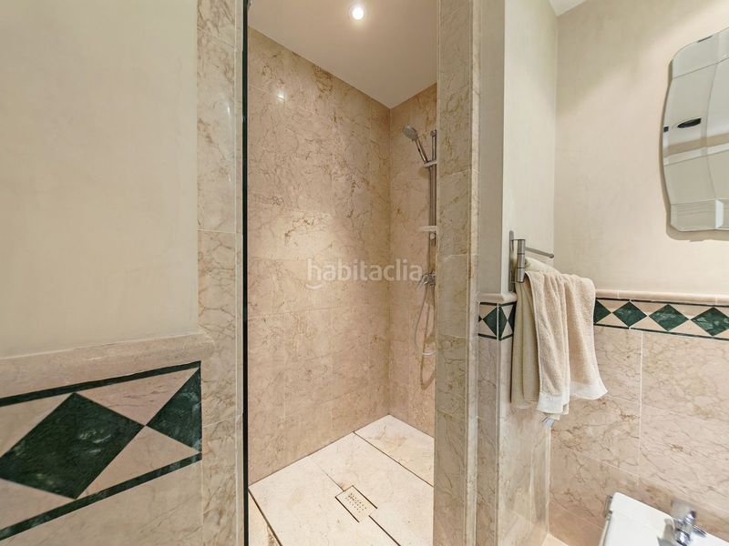 Foto 7b89ae77-f3d7-40c9-9a39-b1af1b60444b. Appartement in urbanización golf Río Real 1d in Río Real Marbella