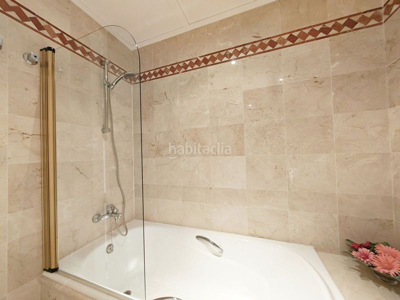 Foto 88e08955-465f-41d8-bffa-127b19371576. Appartement in urbanización golf Río Real 1d in Río Real Marbella