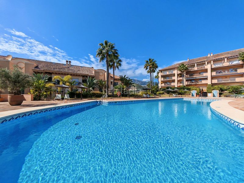 Foto eaacdc1d-da48-441b-851d-18cd3f6be480. Appartement in urbanización golf Río Real 1d in Río Real Marbella