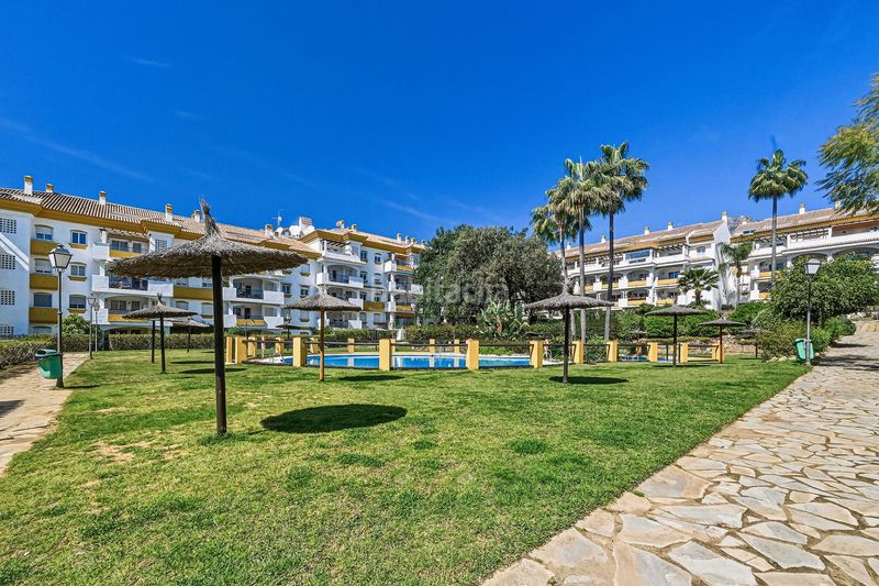 Foto 0ab88b3a-16e1-4647-96b1-f326f48dd824. Àtic a calle teba 4 a La Carolina - Guadalpín Marbella