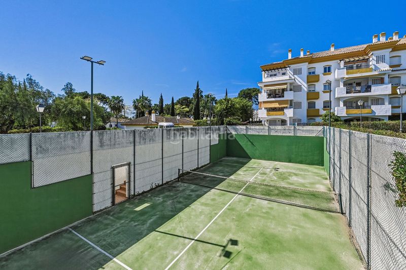 Foto bc6dbb90-8212-4241-bb2e-114082ba66ce. Àtic a calle teba 4 a La Carolina - Guadalpín Marbella