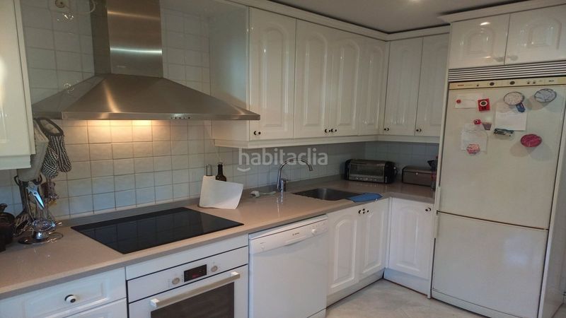 Foto 2686cc24-b201-45f9-aa43-6e4eadc37bd9. Casa a schiera in calle 4 a 12 in Guadalmina Baja Marbella