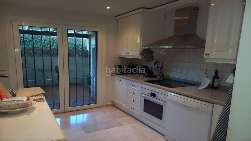 Foto cf36a64b-2750-4535-b892-bcbad2524839. Casa a schiera in calle 4 a 12 in Guadalmina Baja Marbella