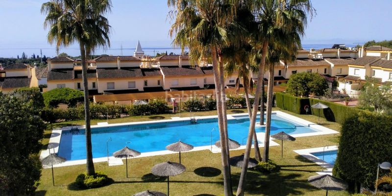 Foto edddd230-e05a-4bbe-b3f8-1bc9c6bab3c2. Casa adossada a avenida piedramar 2h a Nagüeles Alto Marbella