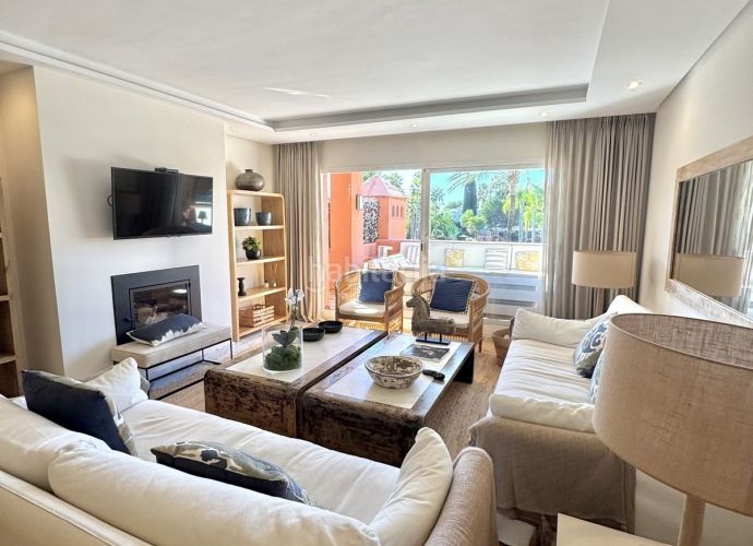 Foto 05a2a4dc-fa5d-43c7-86ca-54056d80de5a. Apartament a avenida de los andaluces 37 a Casasola Estepona