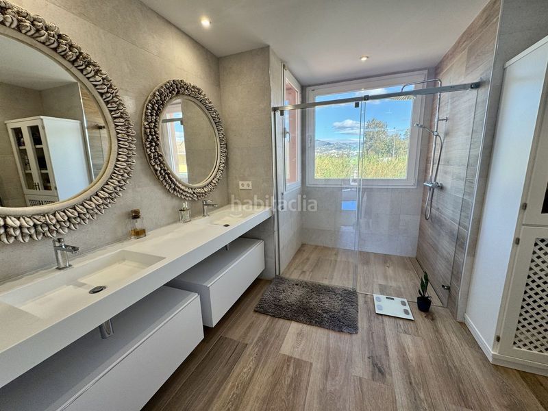 Foto e8c96618-a327-49f7-89ff-108a1a1e8b55. Apartament a avenida de los andaluces 37 a Casasola Estepona