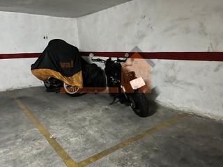 Parking voiture  De vicenta gomar comare