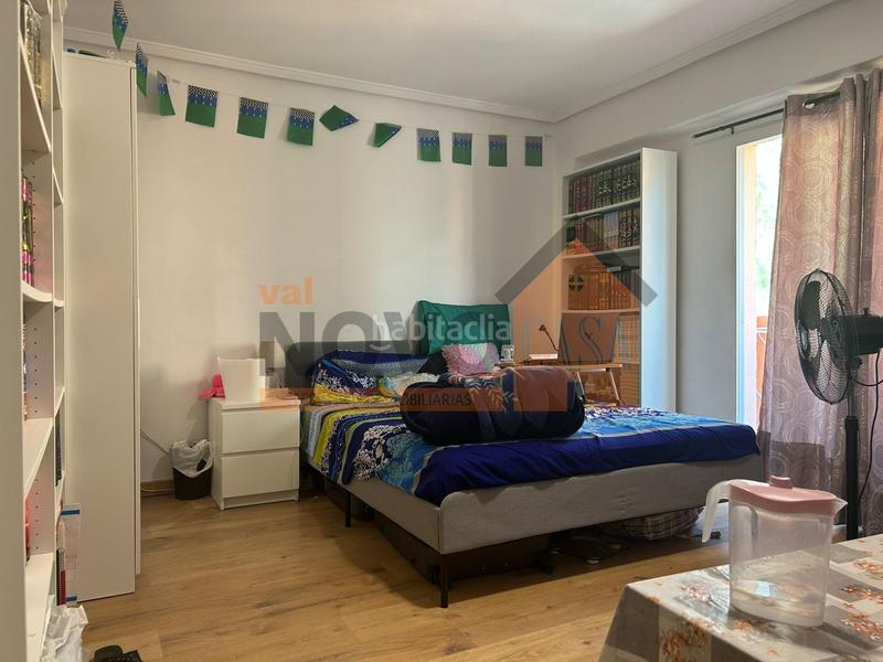 Foto a54edb2c-e4be-4ace-840a-2de7d68b8af0. Appartement dans Albal