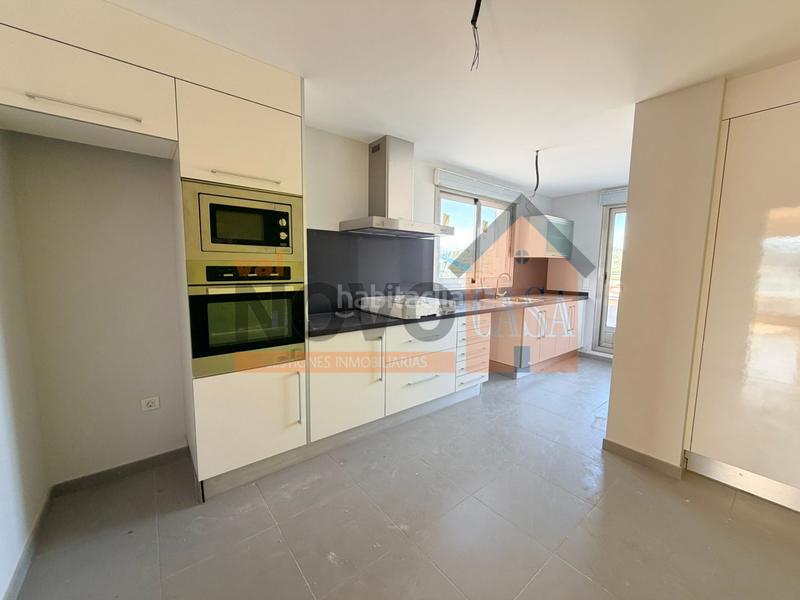 Foto b5e1f0b6-3677-45d6-b80f-d4e4e786ad48. Attico con piscina in Beniopa - Sant Pere Gandia