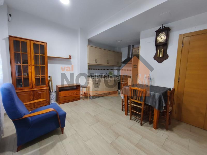 Foto 5c58c2f8-c1ab-49a7-958f-dcb9f7648fec. Casa adossada a Picassent