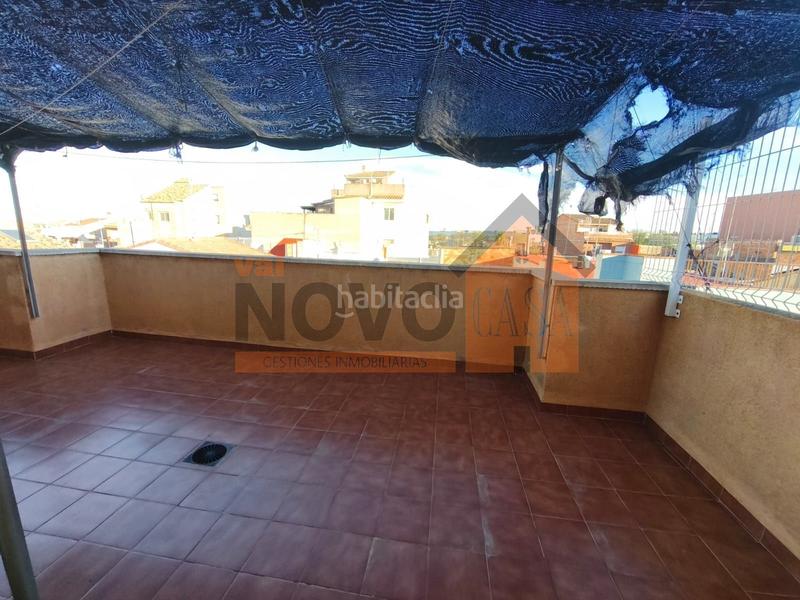 Foto 8dd39768-003f-405f-ba6f-ebe37b1beb8e. Casa adossada a Picassent