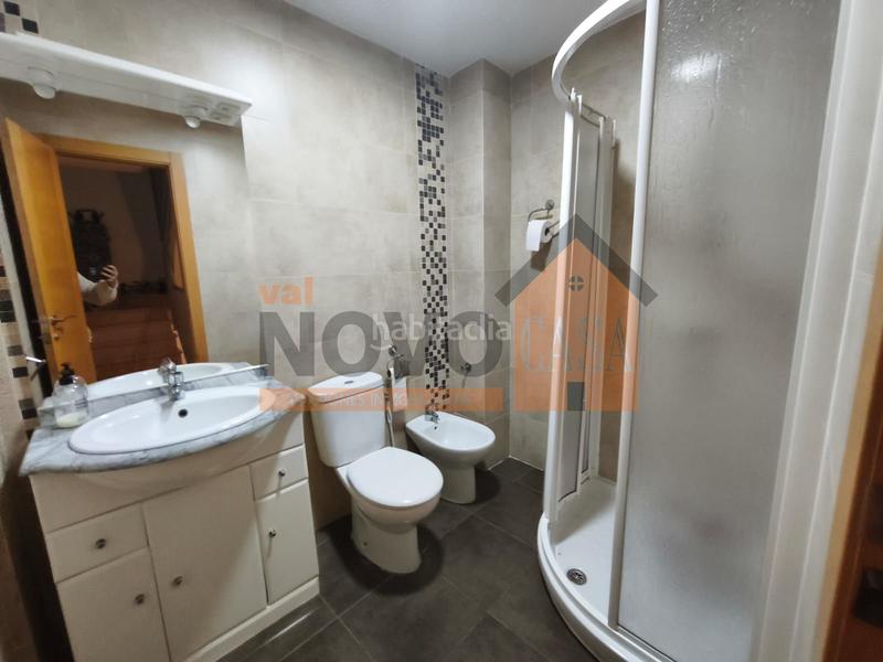 Foto f4387e61-0a0e-4a2f-9058-5525bc64e51e. Casa adossada a Picassent