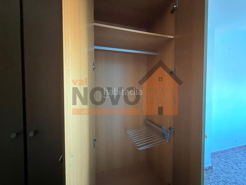 Foto 9903c378-773f-425f-919e-f8fd70b42f52. Pis a Silla