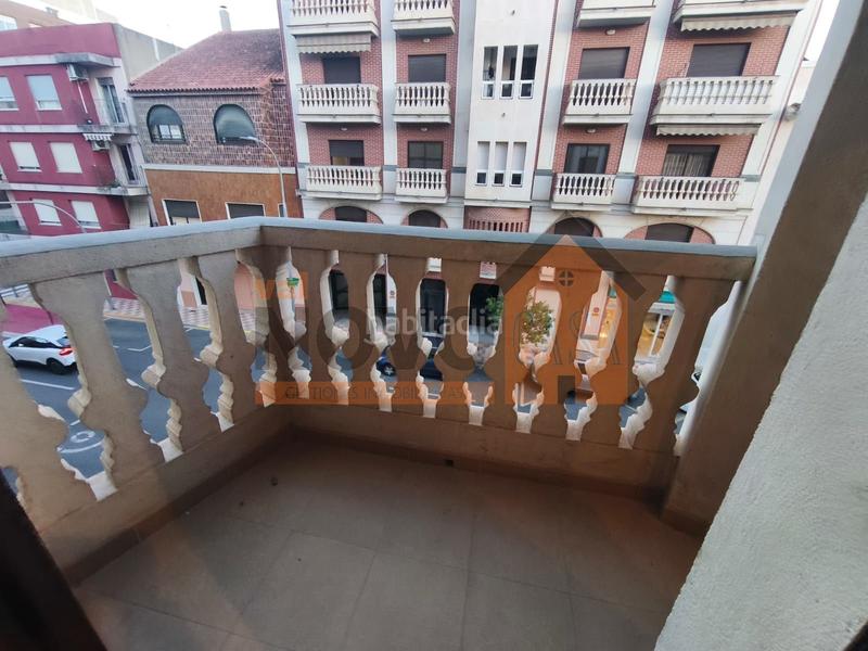 Foto eab7dc85-d6a0-4262-8042-fe6bc25835a7. Alquiler piso en Almussafes